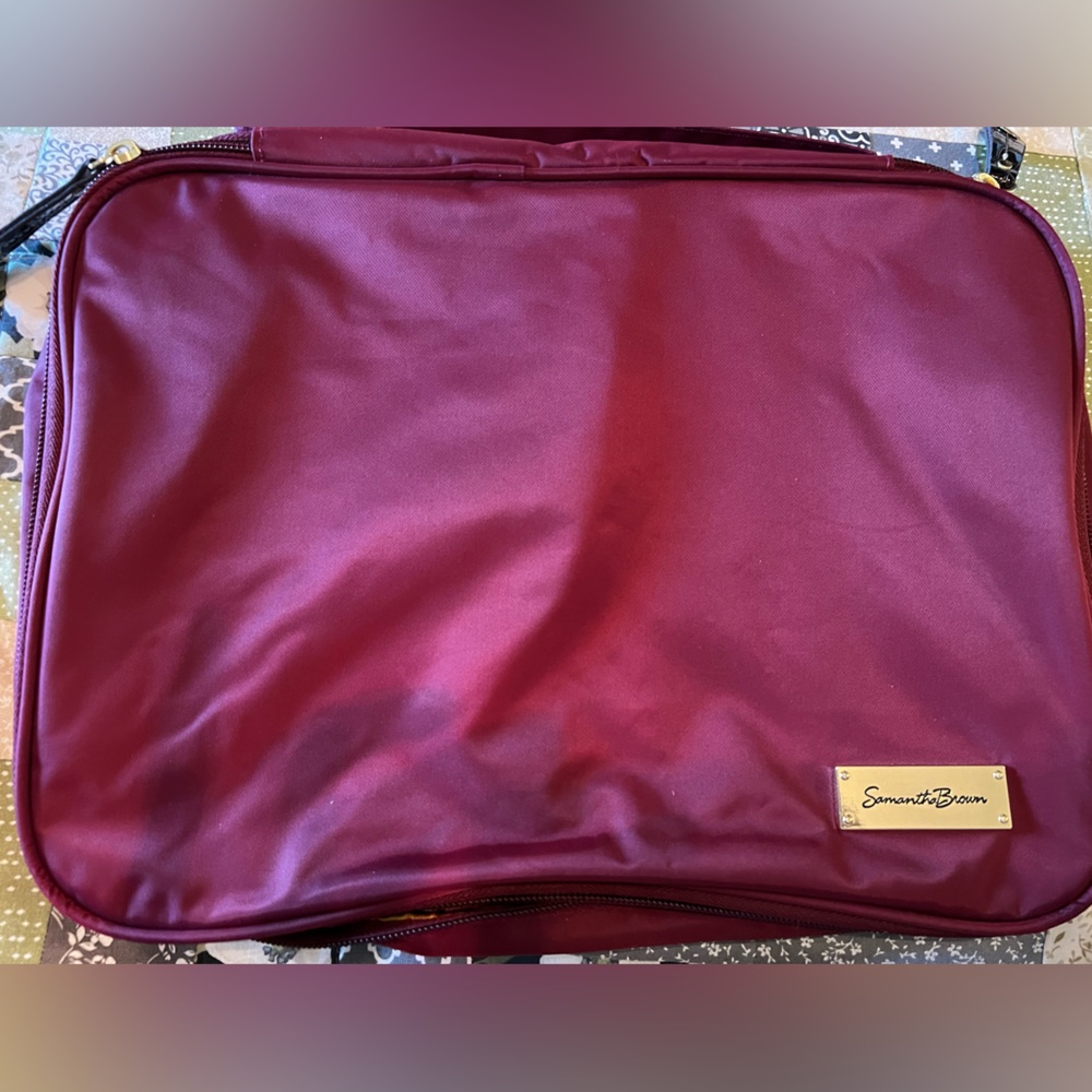 Burgundy Travel Makeup Bag